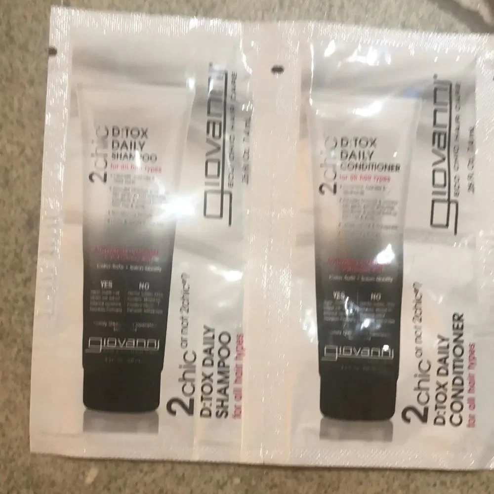 NEW  Giovanni Travel trial size shampoo and conditioner D Tox Daily